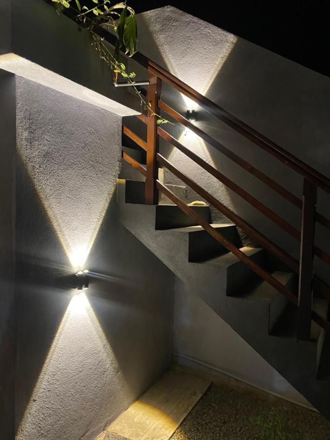 Jungle Escape Hiriketiya Hotell Dikwella Exteriör bild