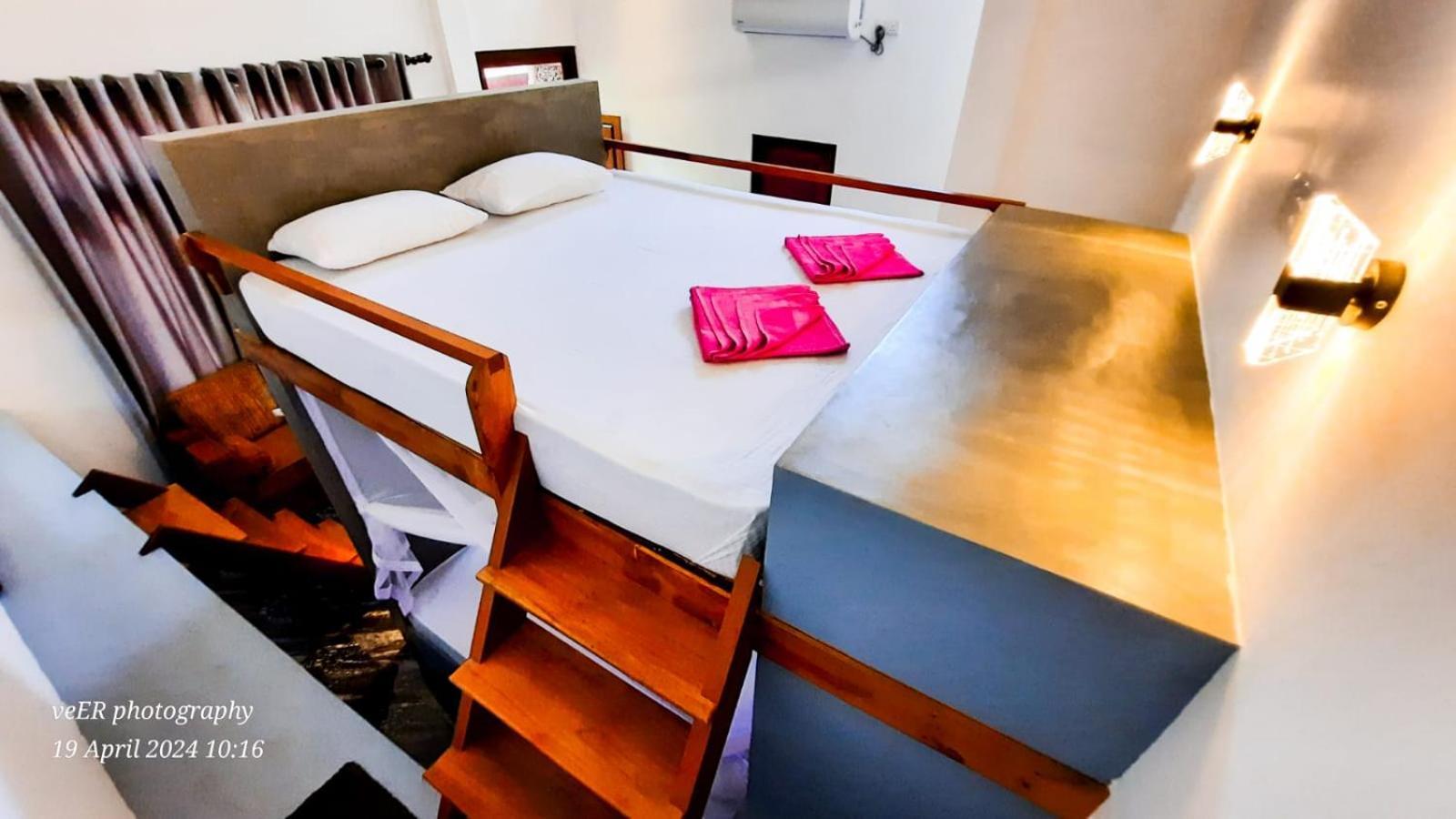 Jungle Escape Hiriketiya Hotell Dikwella Exteriör bild